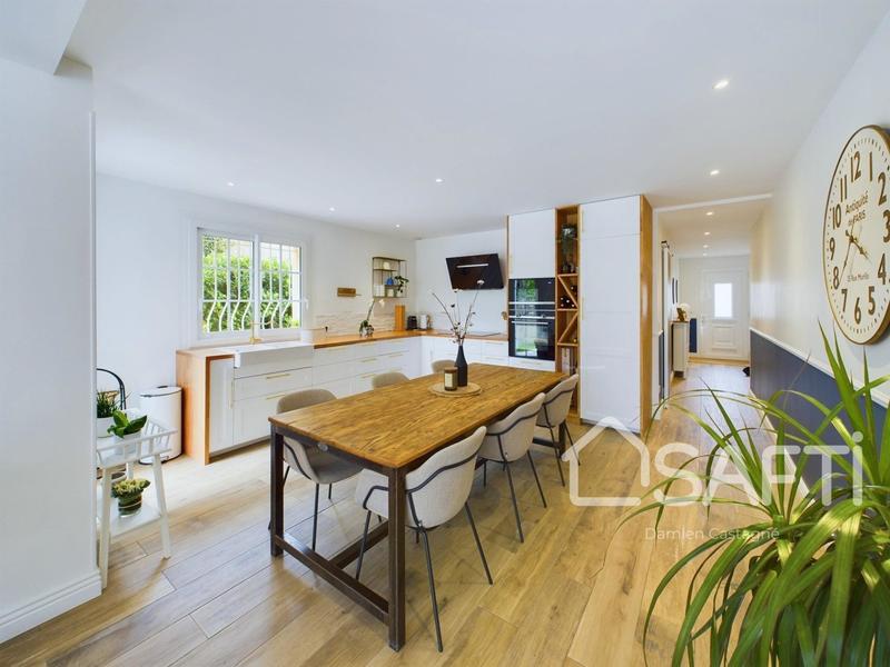 Maison - 187 m² - 5 pièces