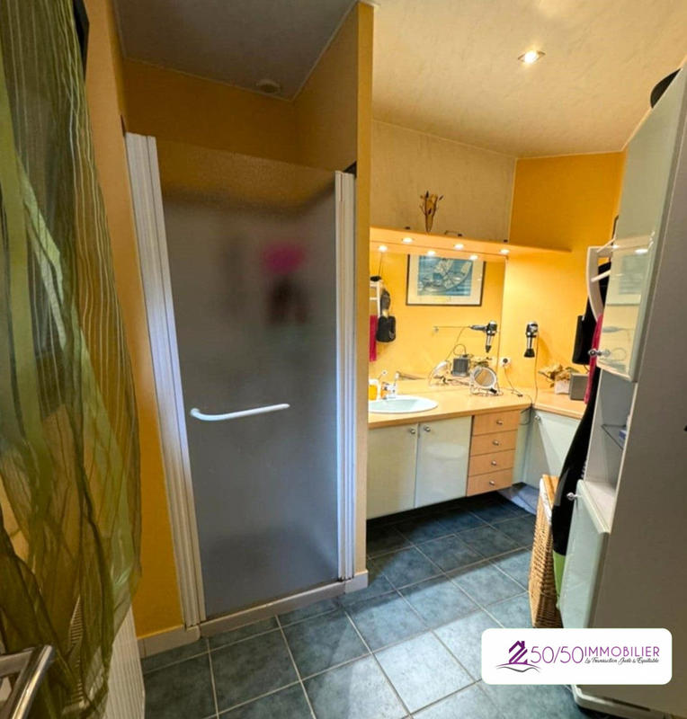 Maison contemporaine - 136 m² - 6 pièces