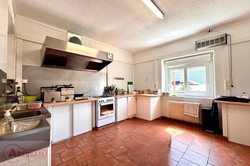 Maison - 165 m² - 6 pièces