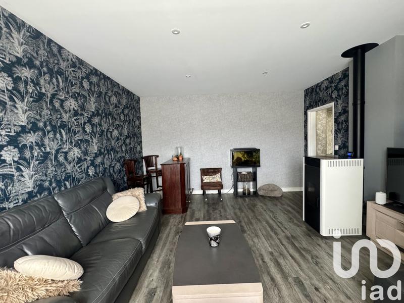 Maison - 225 m² - 8 pièces