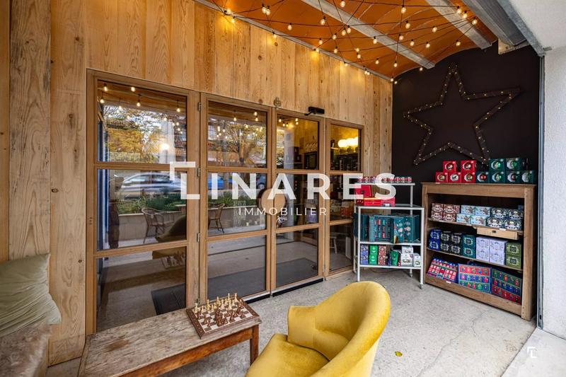 Local commercial - 53 m² - 1 pièce