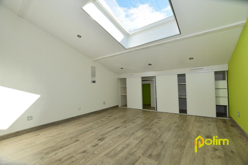 Maison - 165 m² - 6 pièces