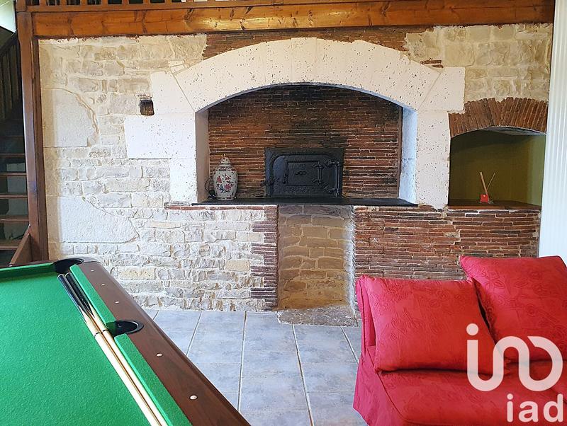 Maison - 250 m² - 7 pièces