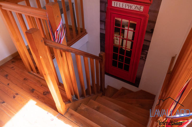 Maison - 84 m² - 5 pièces