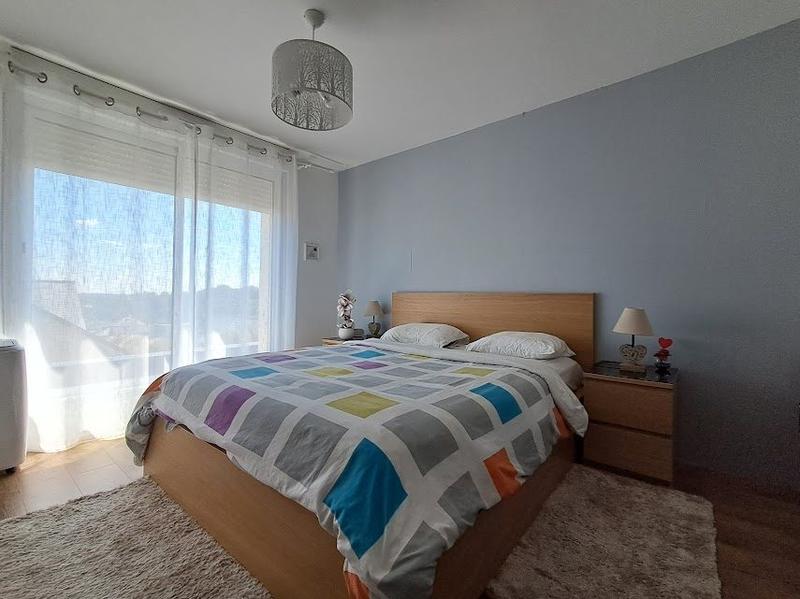 Maison contemporaine - 96 m² - 5 pièces