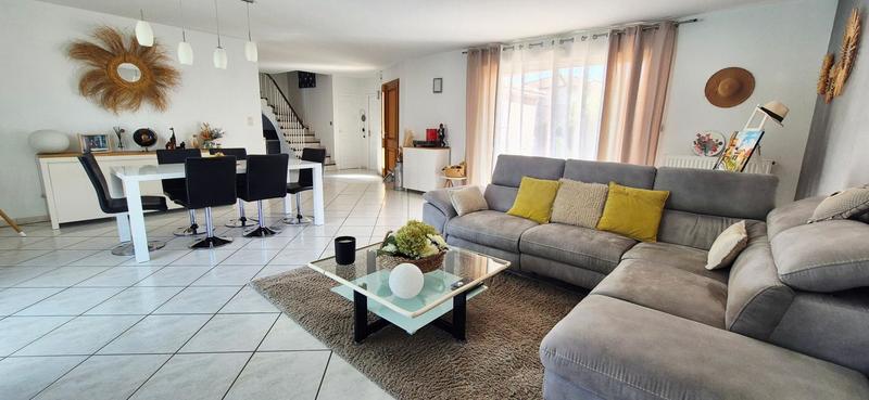 Maison - 150 m² - 5 pièces