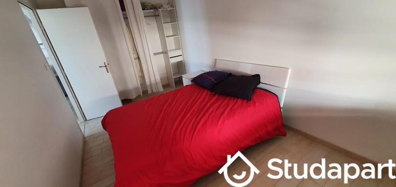 Appartement - 72 m² - 5 pièces