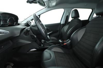 Peugeot 2008 1.2 PureTech Allure Eat6 110 ch