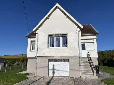 Maison - 100 m² - 6 pièces