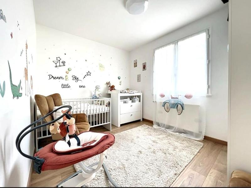 Maison - 80 m² - 5 pièces