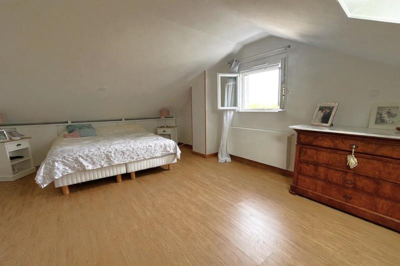 Maison - 136 m² - 5 pièces