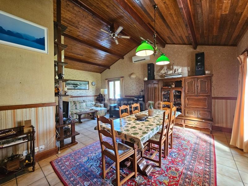 Maison - 123 m² - 5 pièces
