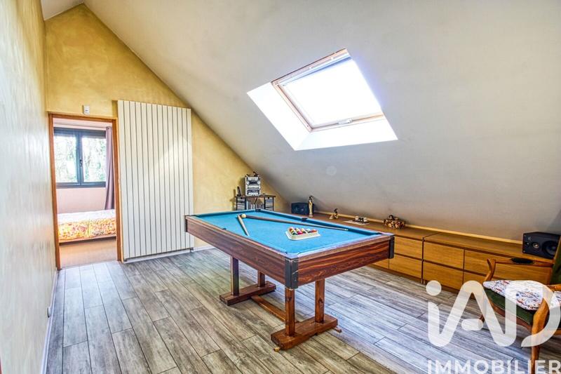 Maison - 175 m² - 9 pièces