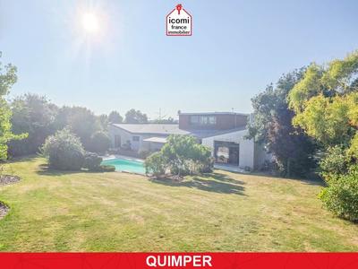 Propriété - 300 m² - 7 pièces