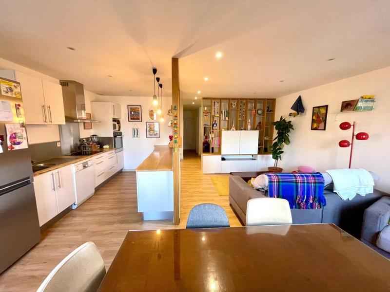 Appartement - 94 m² - 6 pièces