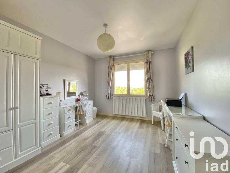 Maison - 182 m² - 7 pièces