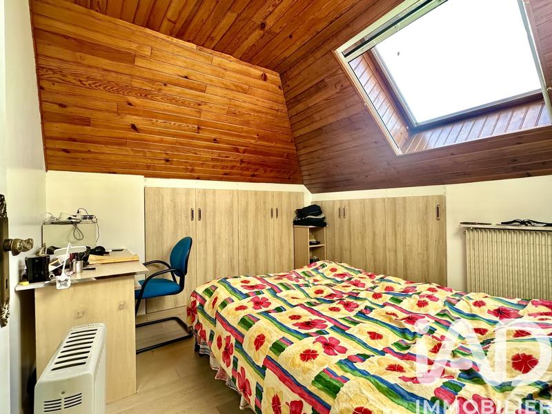 Maison - 161 m² - 8 pièces