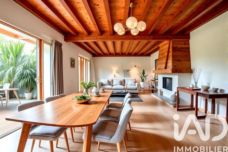 Maison - 155 m² - 6 pièces
