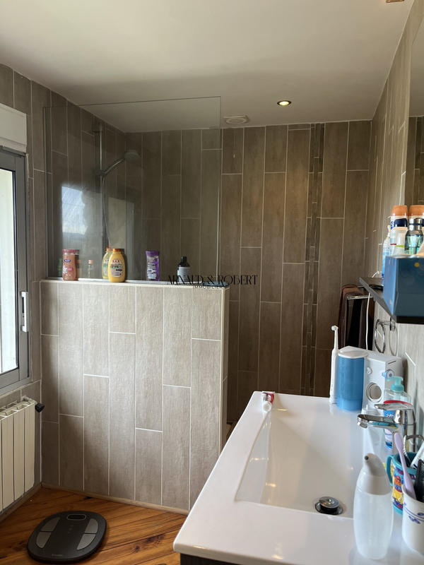 Maison ancienne - 238 m² - 8 pièces