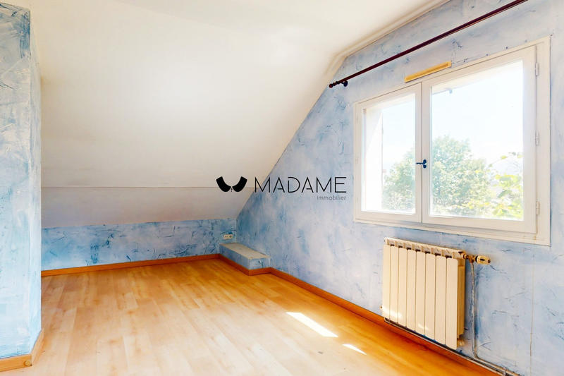 Maison - 123 m² - 5 pièces
