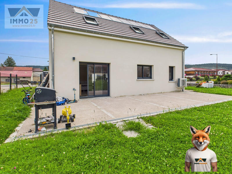 Maison - 136 m² - 6 pièces