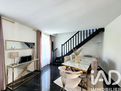 Maison - 100 m² - 4 pièces