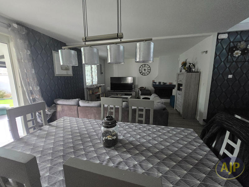 Maison - 130 m² - 5 pièces