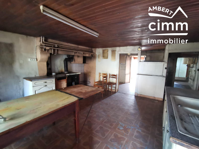 Maison - 72 m² - 8 pièces