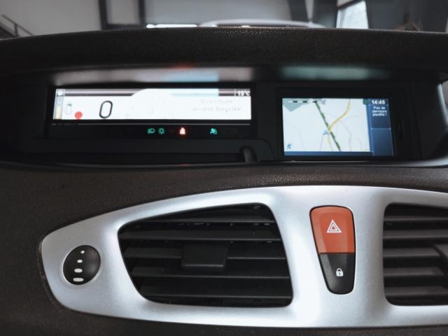 Renault Scénic III dCi 130 Fap Jade Euro 5 2011