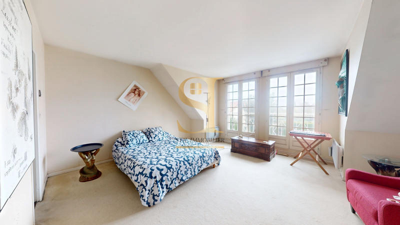 Maison - 172 m² - 7 pièces