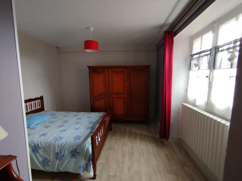 Maison ancienne - 225 m² - 12 pièces