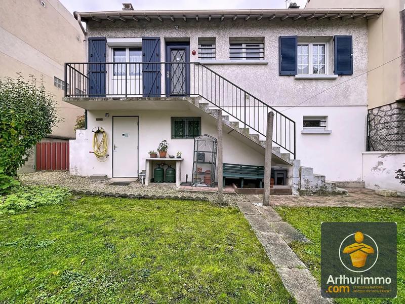 Maison - 80 m² - 4 pièces