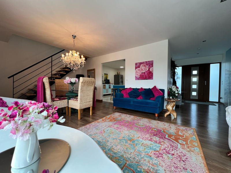 Maison - 153 m² - 6 pièces