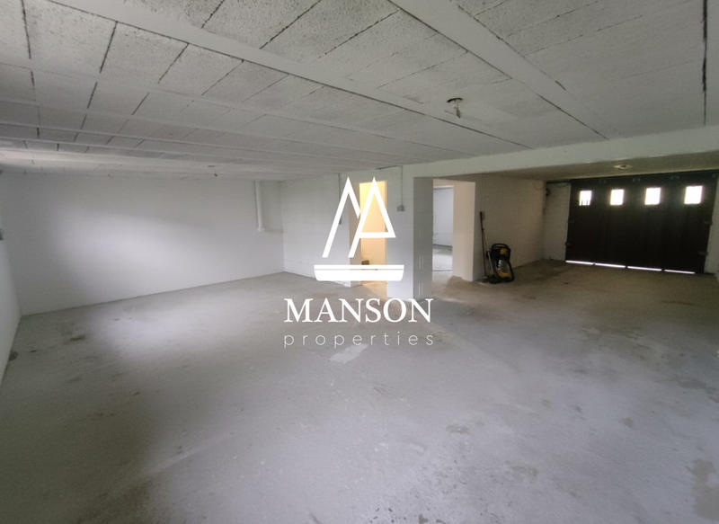 Maison - 99 m² - 6 pièces