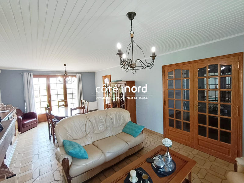 Maison - 88 m² - 6 pièces