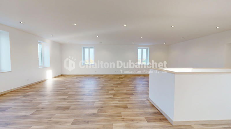 Maison - 228 m² - 6 pièces