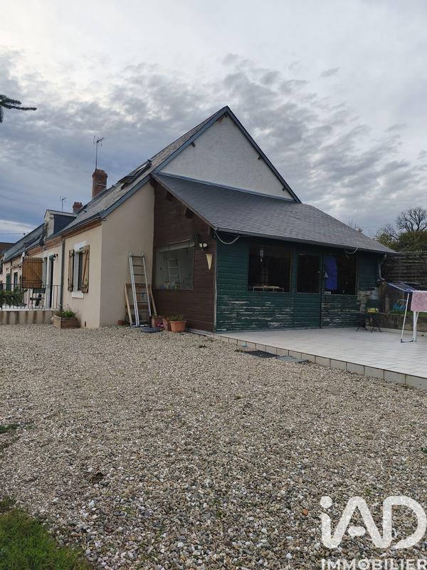 Maison - 260 m² - 9 pièces