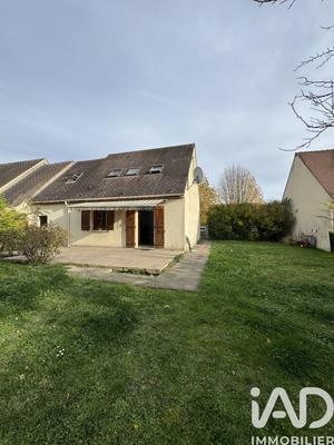 Maison - 85 m² - 5 pièces