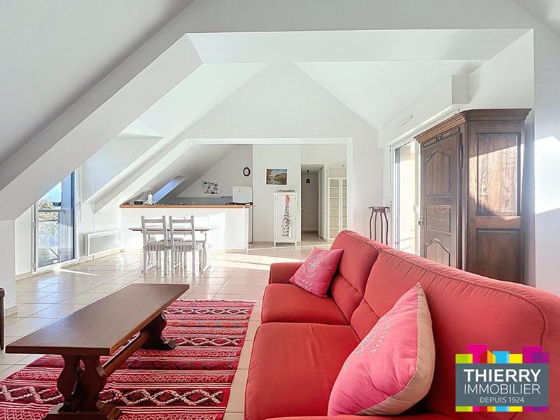 Appartement - 91 m² - 4 pièces