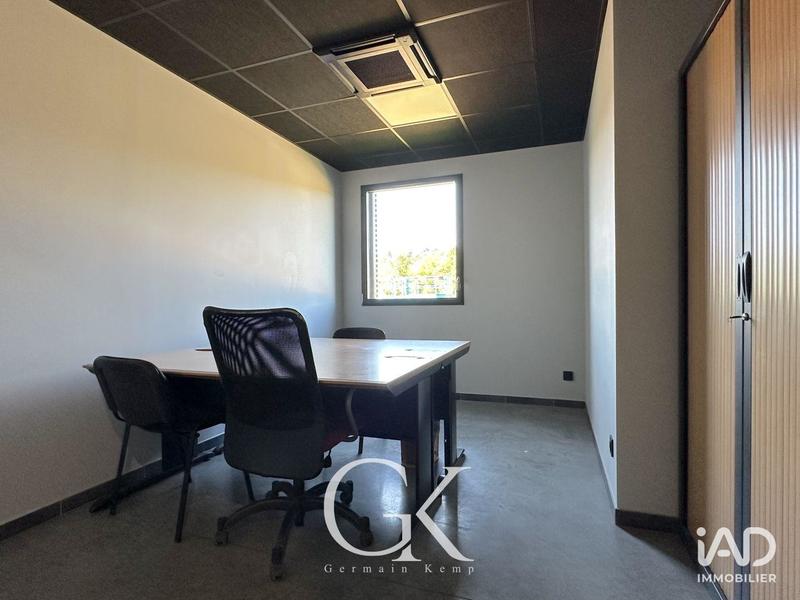 Local commercial - 275 m²