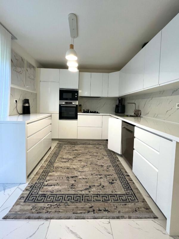 Maison - 135 m² - 4 pièces