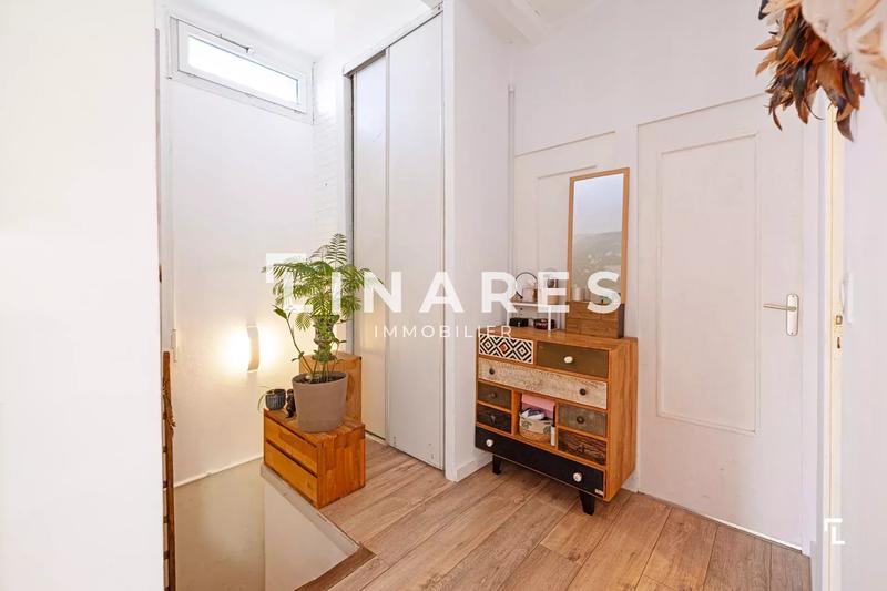 Maison de village - 90 m² - 4 pièces