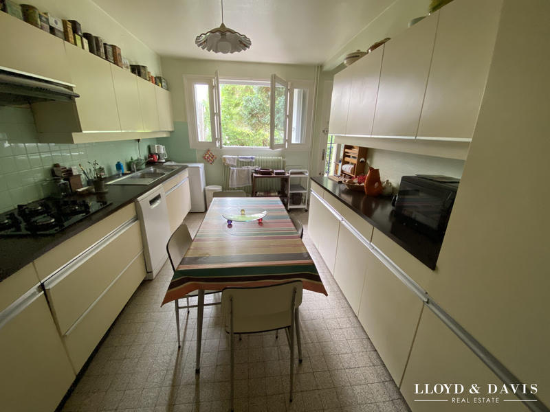 Maison - 158 m² - 10 pièces