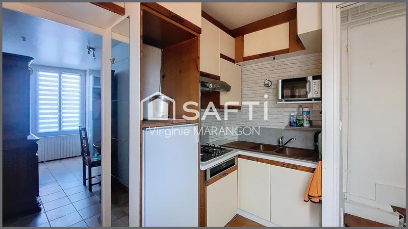 Maison - 181 m² - 12 pièces