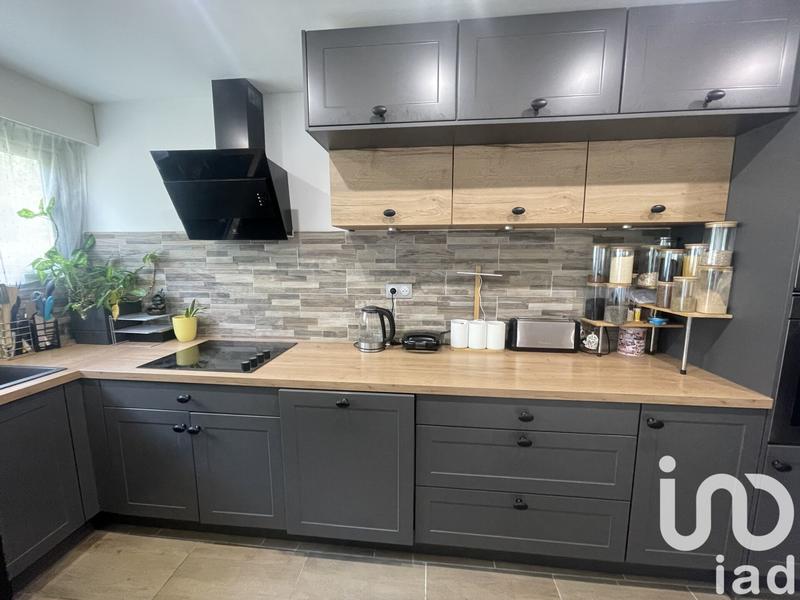 Appartement - 98 m² - 5 pièces