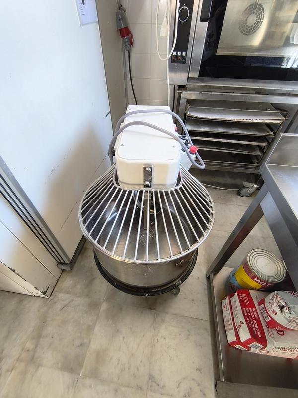 Local commercial - 28 m² - 2 pièces