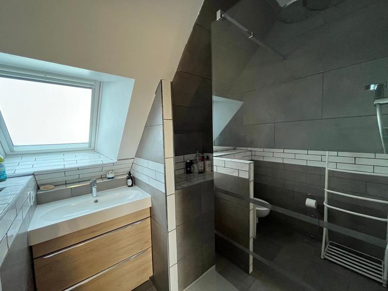 Maison - 180 m² - 6 pièces