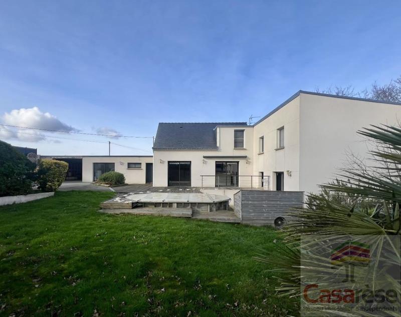 Maison - 160 m² - 7 pièces