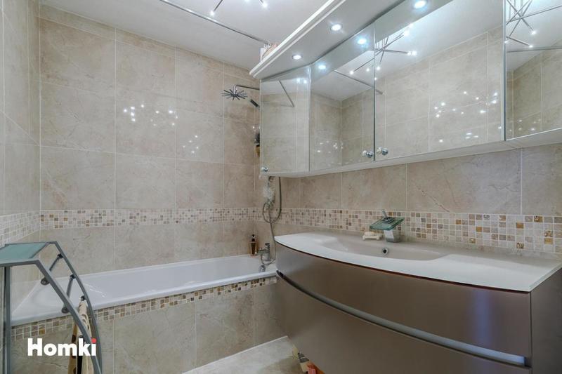 Appartement - 88 m² - 4 pièces