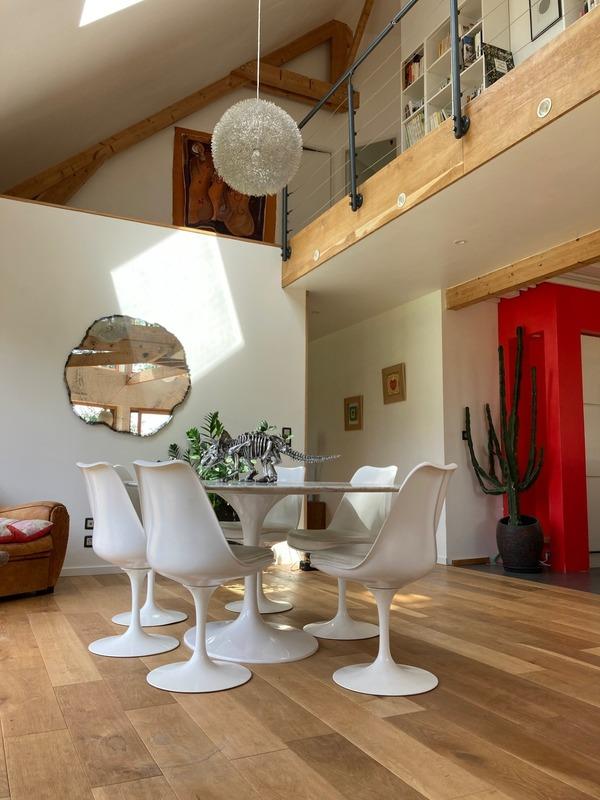 Maison - 213 m² - 7 pièces